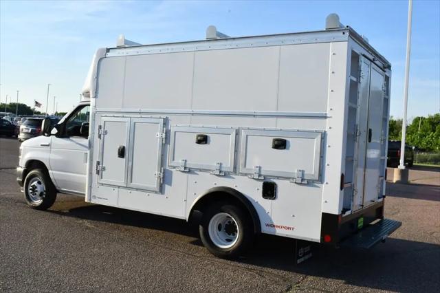 2027 Ford E-Series Cutaway E-350