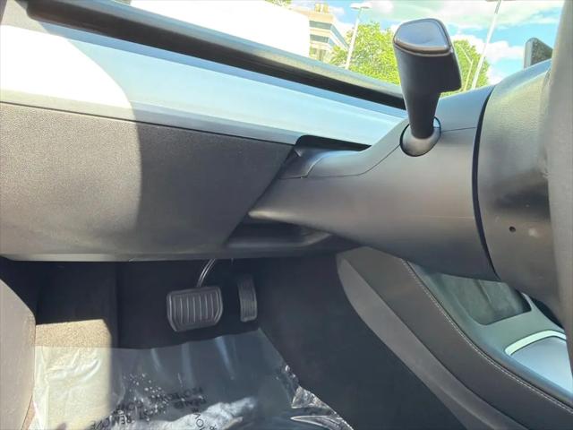 2022 Tesla Model 3 Long Range Dual Motor All-Wheel Drive