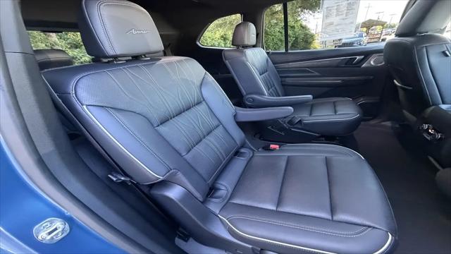 2025 Buick Enclave Avenir FWD