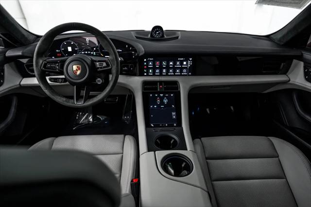 2024 Porsche Taycan GTS
