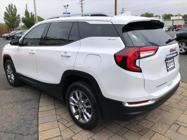 2024 GMC Terrain AWD SLT