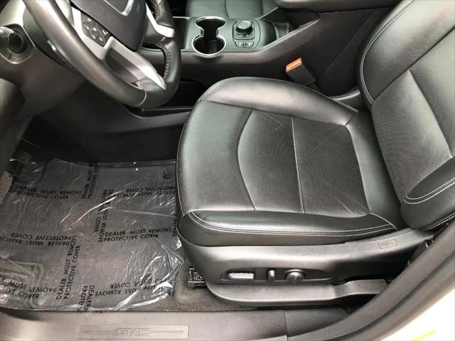2024 GMC Terrain AWD SLT