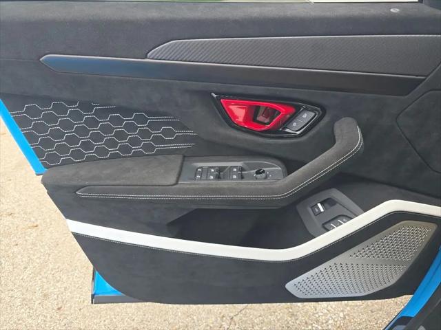 2024 Lamborghini Urus Performante