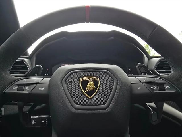 2024 Lamborghini Urus Performante