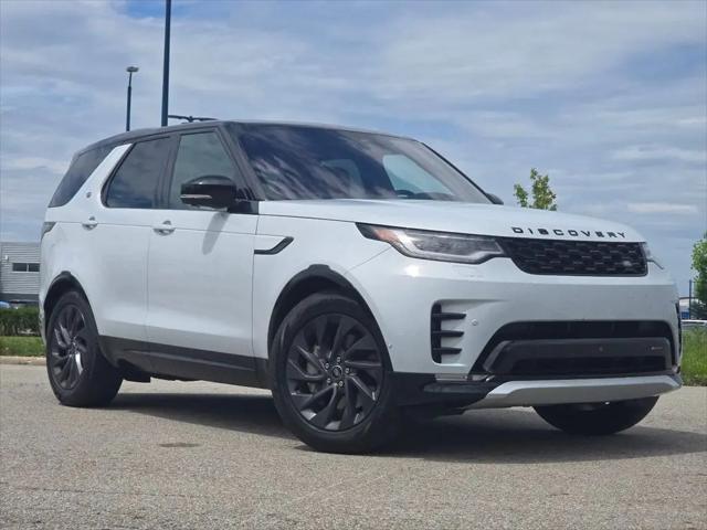2023 Land Rover Discovery P300 S R-Dynamic