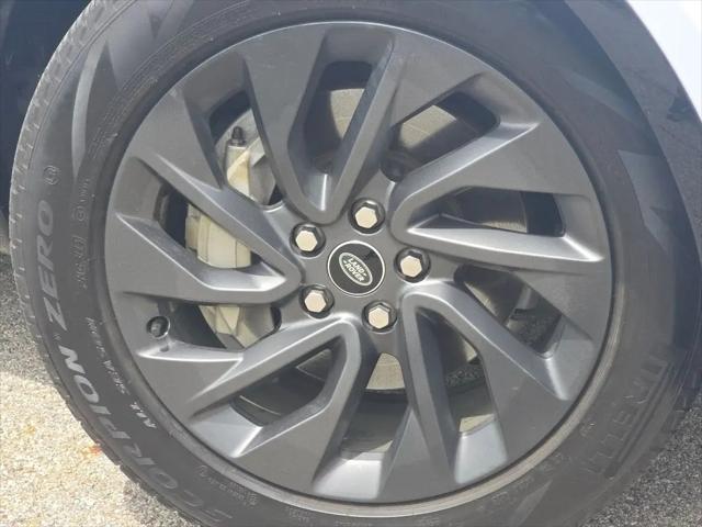 2023 Land Rover Discovery P300 S R-Dynamic
