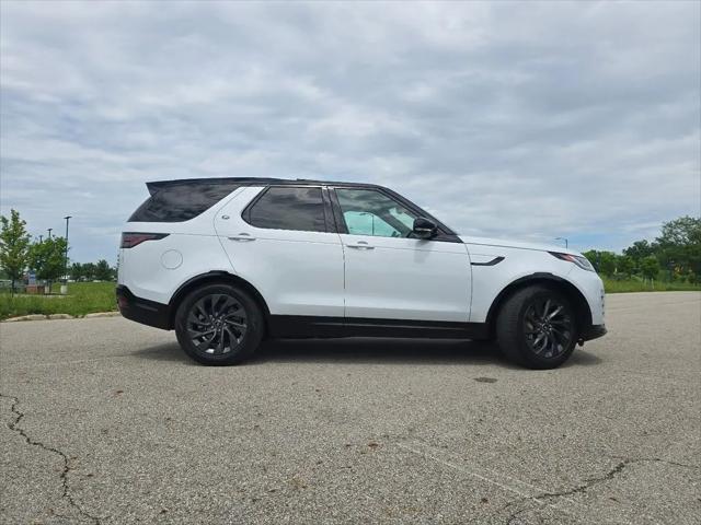 2023 Land Rover Discovery P300 S R-Dynamic