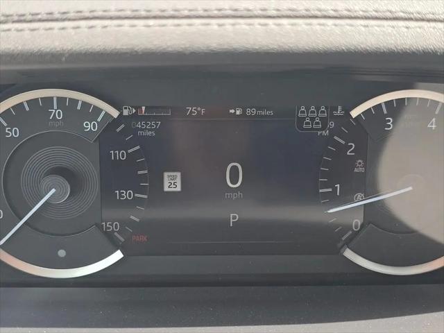 2023 Land Rover Discovery P300 S R-Dynamic