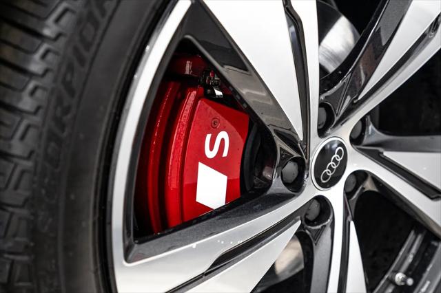 2026 Audi SQ5 Premium Plus TFSI quattro S tronic