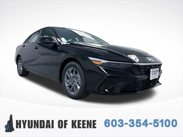 2026 Hyundai Elantra Hybrid Blue for sale in Keene, NH