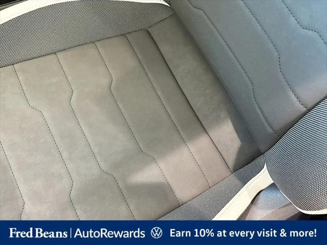 2026 Volkswagen Taos SE