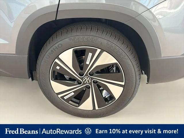 2026 Volkswagen Taos SE