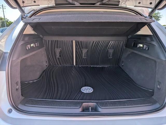 2023 Buick Envision Avenir FWD