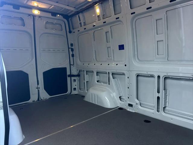 2025 Mercedes-Benz Sprinter 2500 Standard Roof 4-Cyl Diesel
