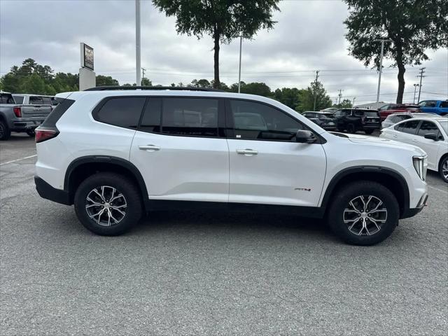 2024 GMC Acadia AWD AT4