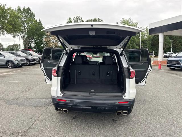 2024 GMC Acadia AWD AT4