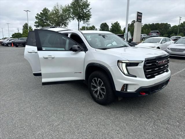 2024 GMC Acadia AWD AT4