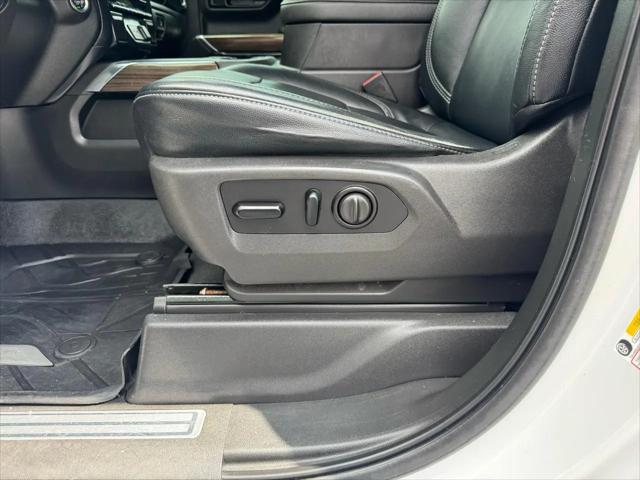 2021 Chevrolet Silverado 1500 4WD Crew Cab Short Bed RST