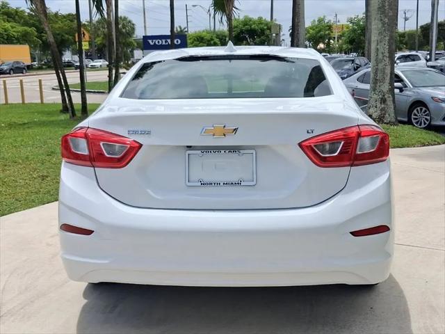 2017 Chevrolet Cruze LT Auto