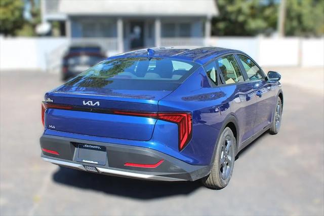 2026 Kia K4 LXS