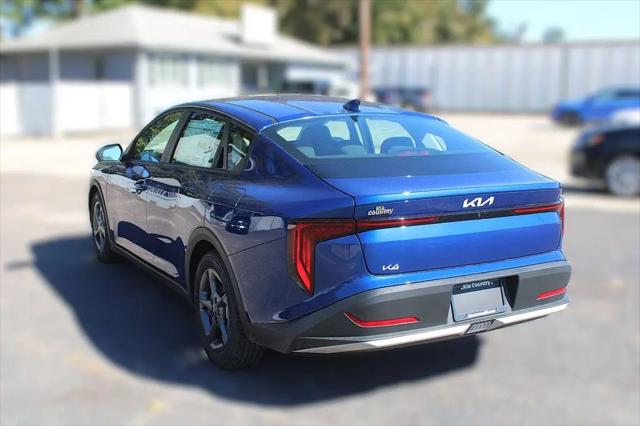2026 Kia K4 LXS