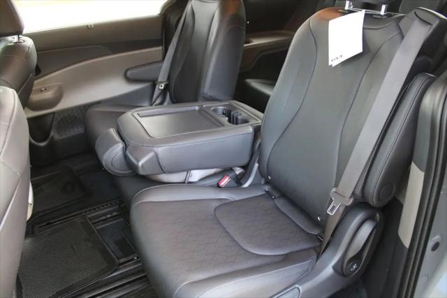 2026 Kia Carnival MPV EX