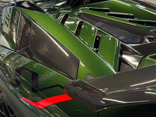 2021 Lamborghini Aventador Roadster