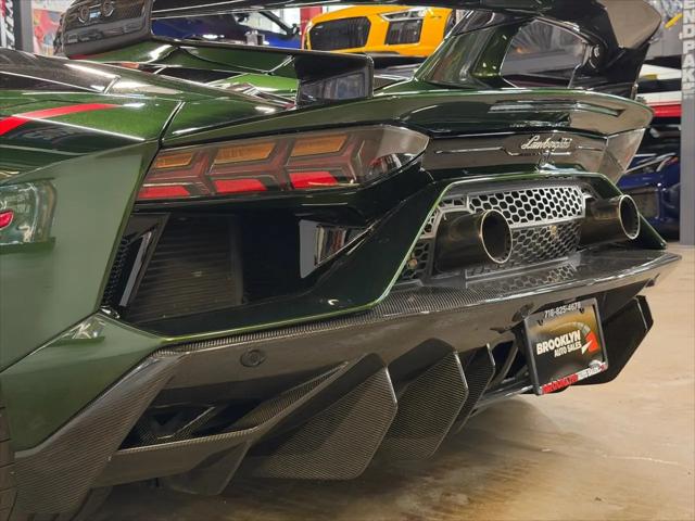 2021 Lamborghini Aventador Roadster