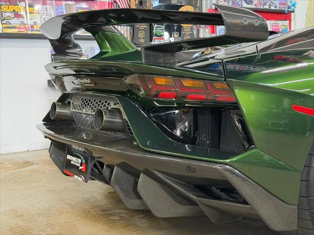 2021 Lamborghini Aventador Roadster