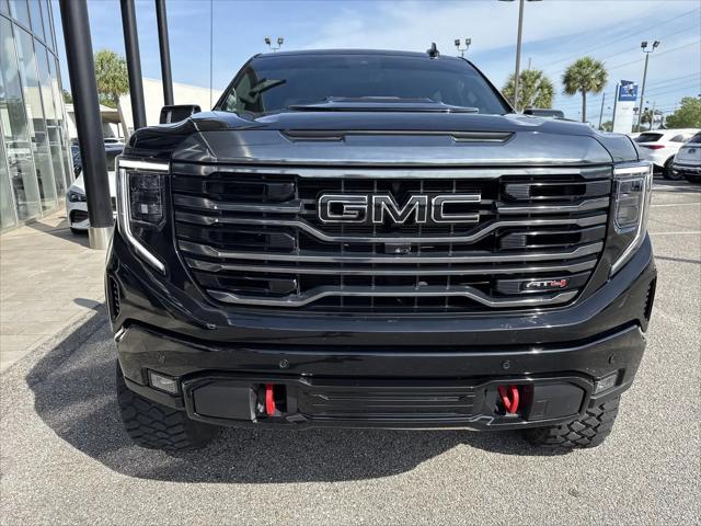 2023 GMC Sierra 1500 4WD Crew Cab Short Box AT4