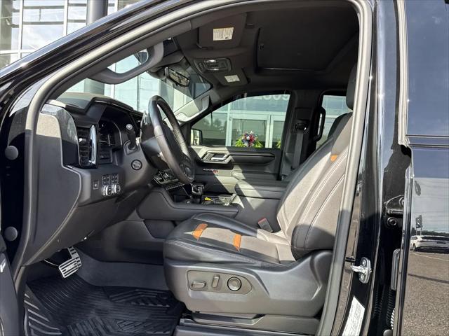 2023 GMC Sierra 1500 4WD Crew Cab Short Box AT4