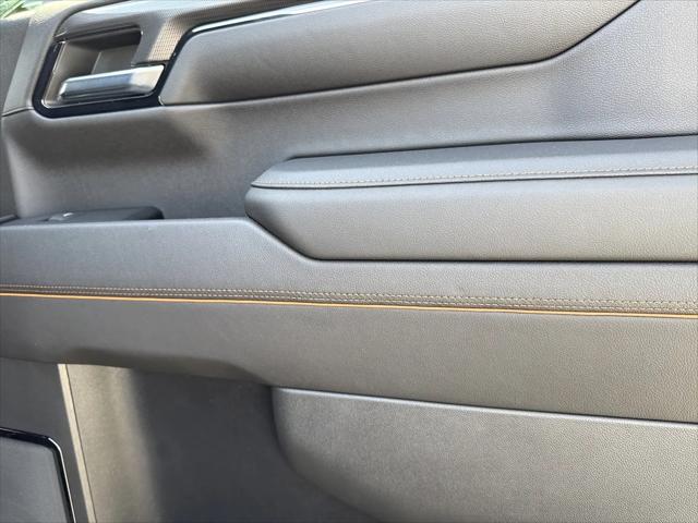 2023 GMC Sierra 1500 4WD Crew Cab Short Box AT4