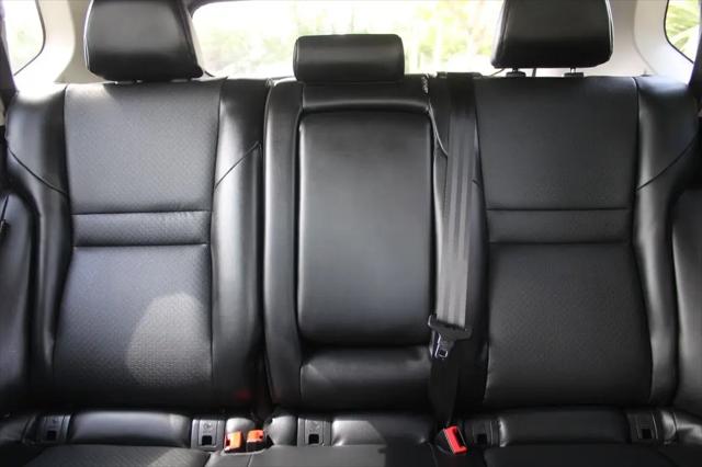 2024 Nissan Rogue SV FWD