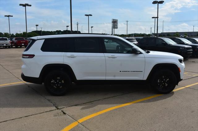 2026 Jeep Grand Cherokee L Altitude 4x4