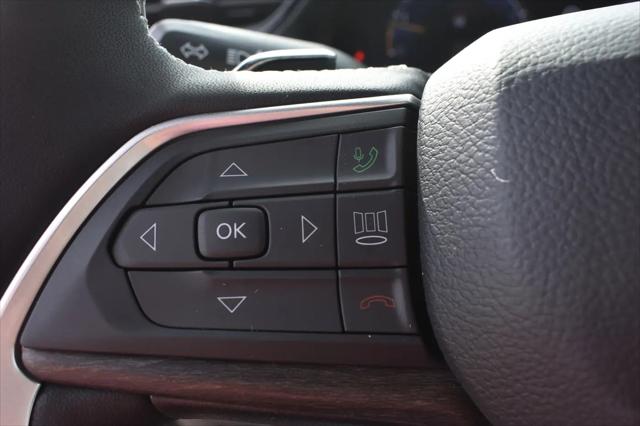 2026 Jeep Grand Cherokee L Altitude 4x4