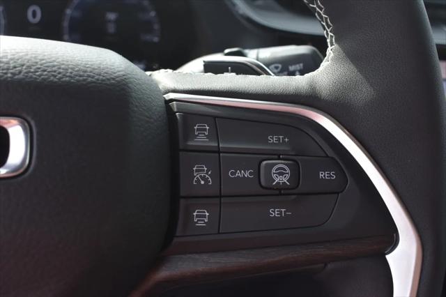2026 Jeep Grand Cherokee L Altitude 4x4