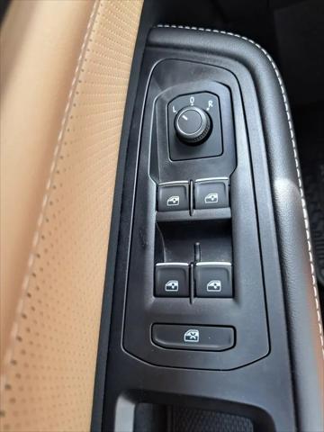 2025 Volkswagen Atlas Cross Sport 2.0T SE