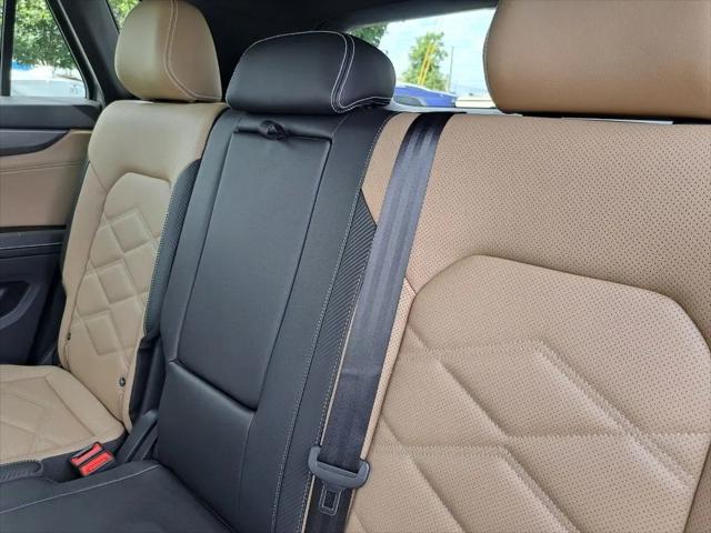 2025 Volkswagen Atlas Cross Sport 2.0T SE