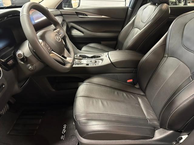 2024 INFINITI QX60 LUXE AWD