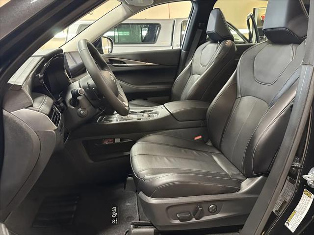 2024 INFINITI QX60 LUXE AWD