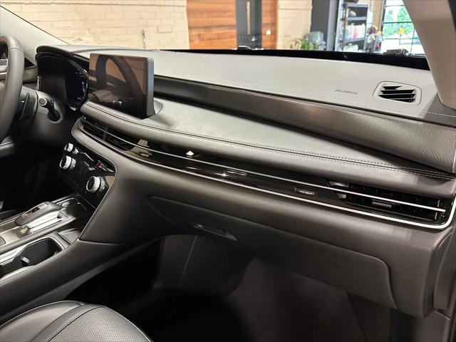 2024 INFINITI QX60 LUXE AWD