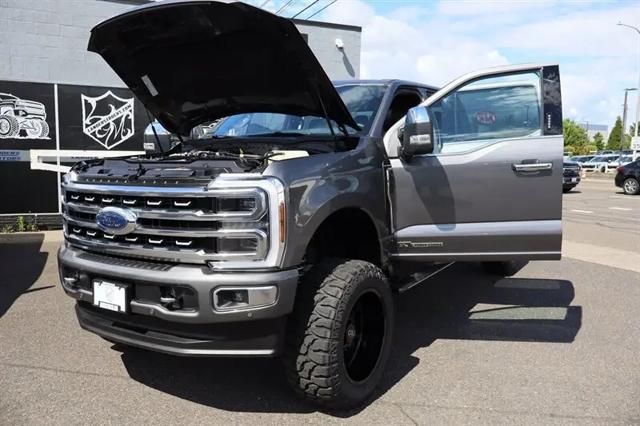 2024 Ford F-350 Platinum