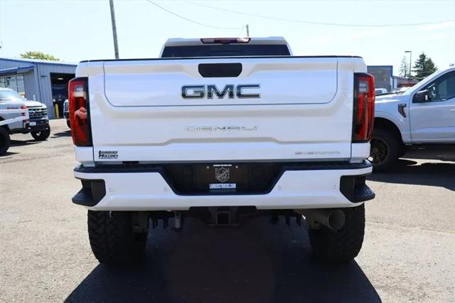 2025 GMC Sierra 3500HD Crew Cab, Standard Bed, Denali Ultimate, 4WD
