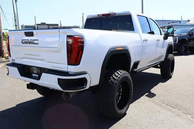 2025 GMC Sierra 3500HD Crew Cab, Standard Bed, Denali Ultimate, 4WD