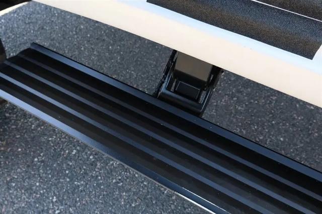 2025 GMC Sierra 3500HD Crew Cab, Standard Bed, Denali Ultimate, 4WD