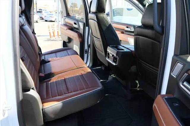 2025 GMC Sierra 3500HD Crew Cab, Standard Bed, Denali Ultimate, 4WD