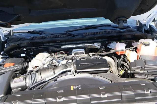 2025 GMC Sierra 3500HD Crew Cab, Standard Bed, Denali Ultimate, 4WD