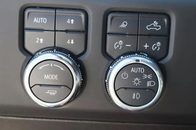 2025 GMC Sierra 3500HD Crew Cab, Standard Bed, Denali Ultimate, 4WD