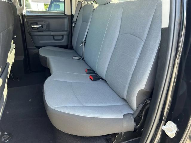 2024 Ram 1500 Classic SLT Quad Cab 4x4 6'4" Box