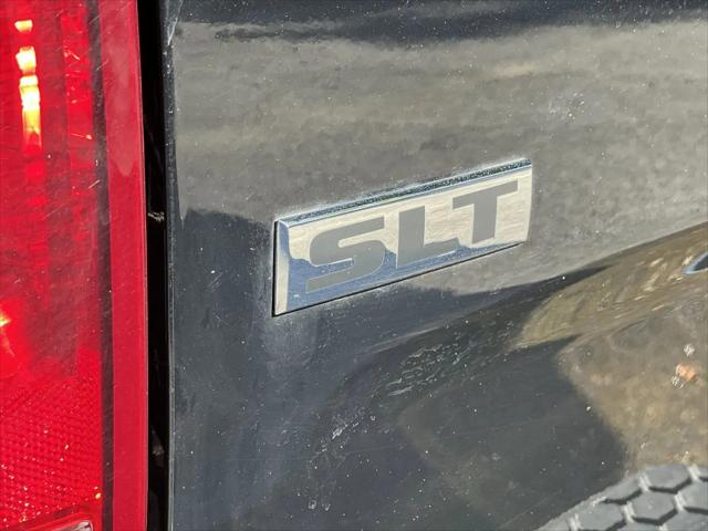 2024 Ram 1500 Classic SLT Quad Cab 4x4 6'4" Box